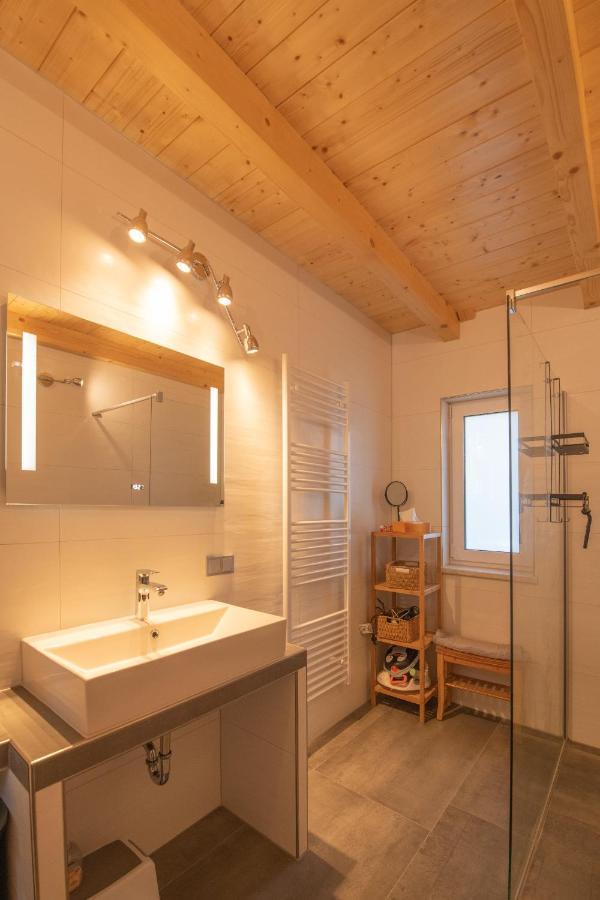 Blaues Ferienhaus แวร์นิกโกโรเดอ ภายนอก รูปภาพ