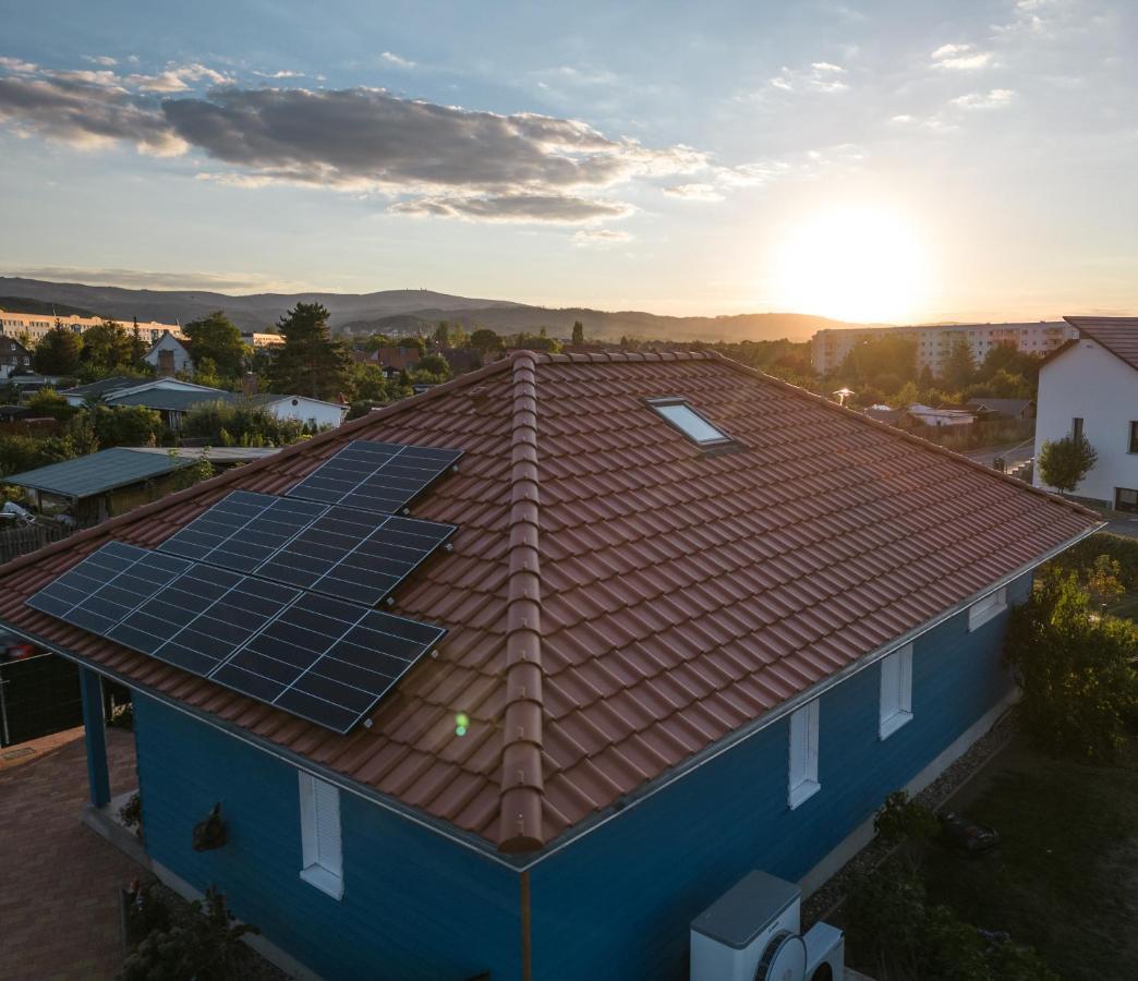 Blaues Ferienhaus แวร์นิกโกโรเดอ ภายนอก รูปภาพ