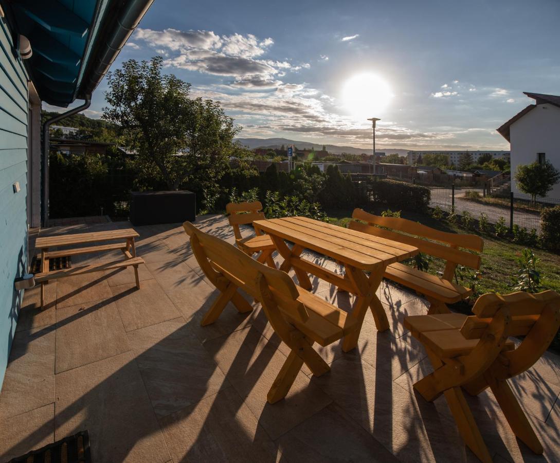 Blaues Ferienhaus แวร์นิกโกโรเดอ ภายนอก รูปภาพ